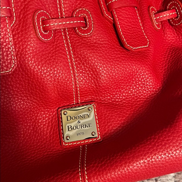 Dooney & Bourke Red Leather Bag EUC. Looks new!!!  Inside is perfect CLEAN - Picture 5 of 14